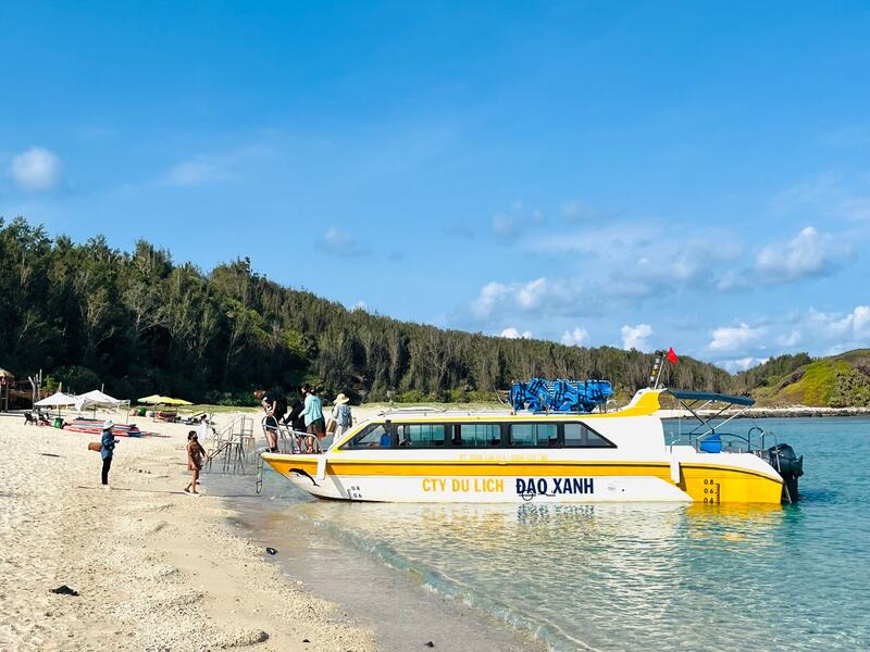 Khám phá Hòn Tranh Phú Quý: Viên ngọc xanh giữa biển cả 10