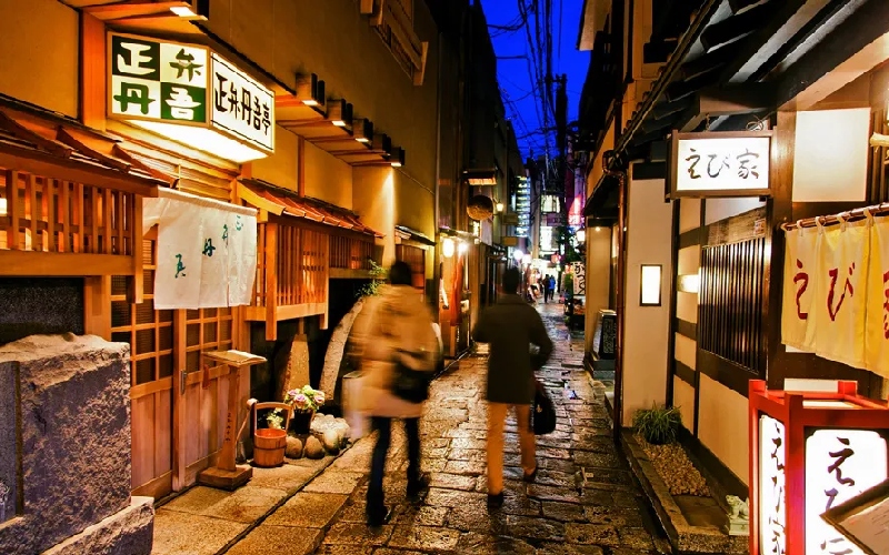 Hozenji Yokocho: Con hẻm hoài cổ giữa phố thị Osaka tấp nập 2