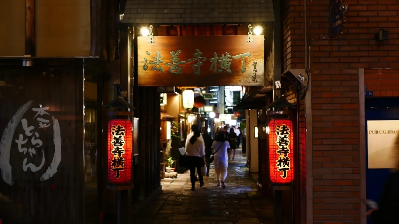 Hozenji Yokocho: Con hẻm hoài cổ giữa phố thị Osaka tấp nập 5