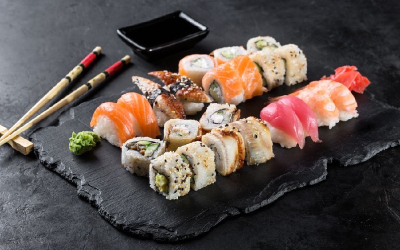 Hozenji Yokocho: Con hẻm hoài cổ giữa phố thị Osaka tấp nập 10