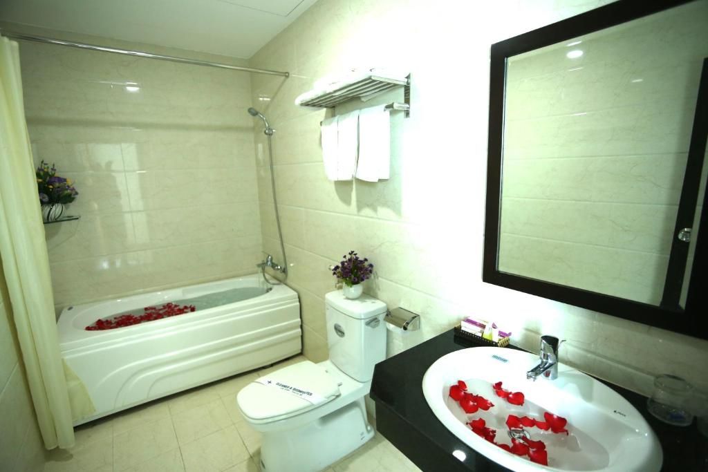 Huong Son Hotel Da Nang, không gian sang trọng chuẩn 3 sao bên dòng Cẩm Lệ 6