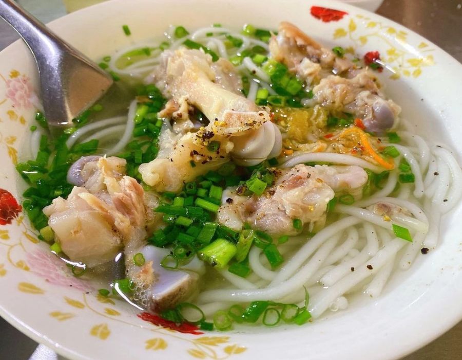 Hương vị Bánh canh Trảng Bàng bé Năm Tây Ninh thân thuộc 3