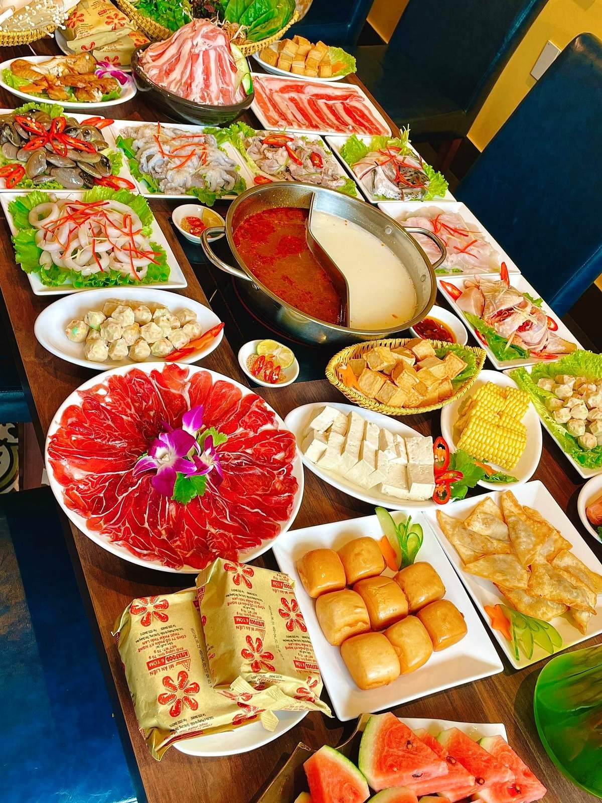 Hương vị đậm đà của những món ăn Việt tại Nhà Hàng Sơn Đoòng Hạ Long 7