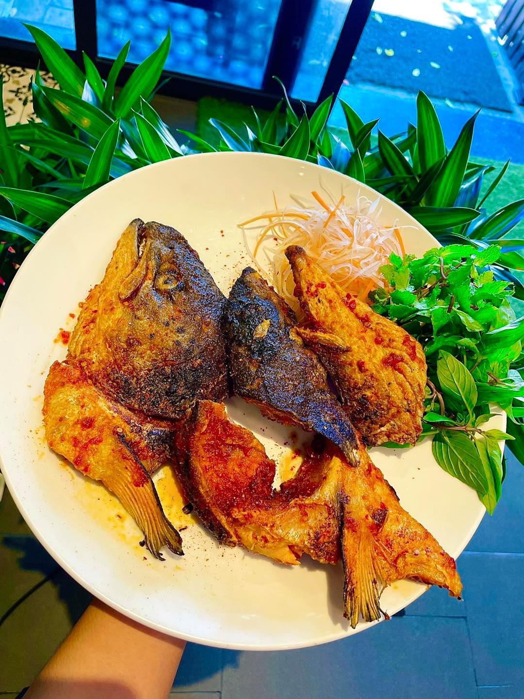 Hương vị đậm đà của những món ăn Việt tại Nhà Hàng Sơn Đoòng Hạ Long 14
