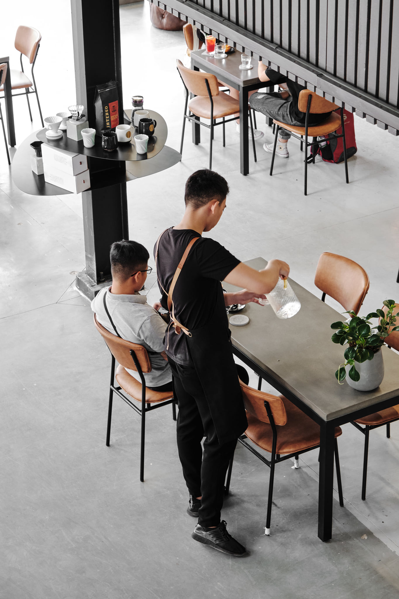 Intenso Coffee Roastery, xưởng cà phê đậm chất Hàn Quốc hiện đại 9