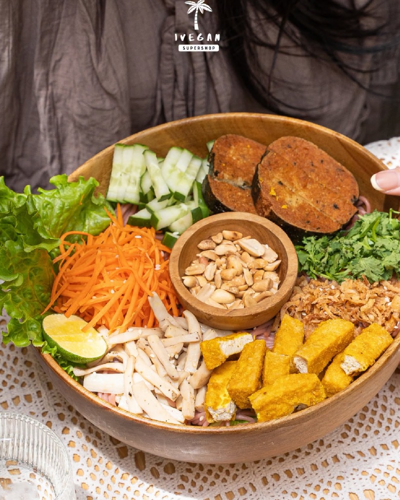 Review chuỗi quán chay iVegan Supershop healthy 5