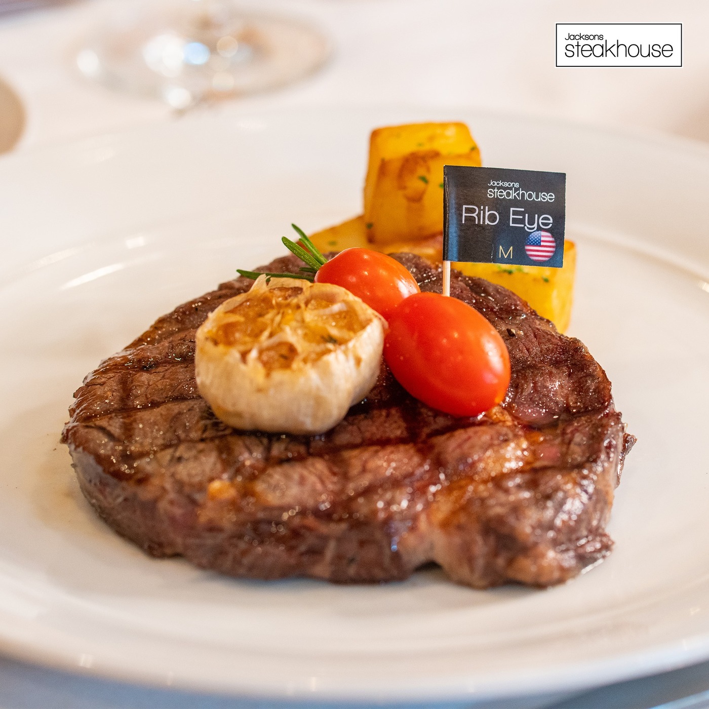 Jacksons Steakhouse Hanoi - Nhà hàng đồ tây giữa lòng thủ đô 8