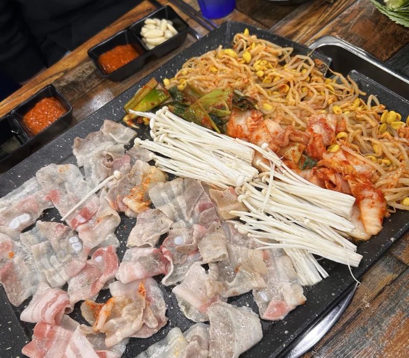 Review mì jjolmyeon Hàn Quốc dai cay gây nghiện ai cũng phải thử 8