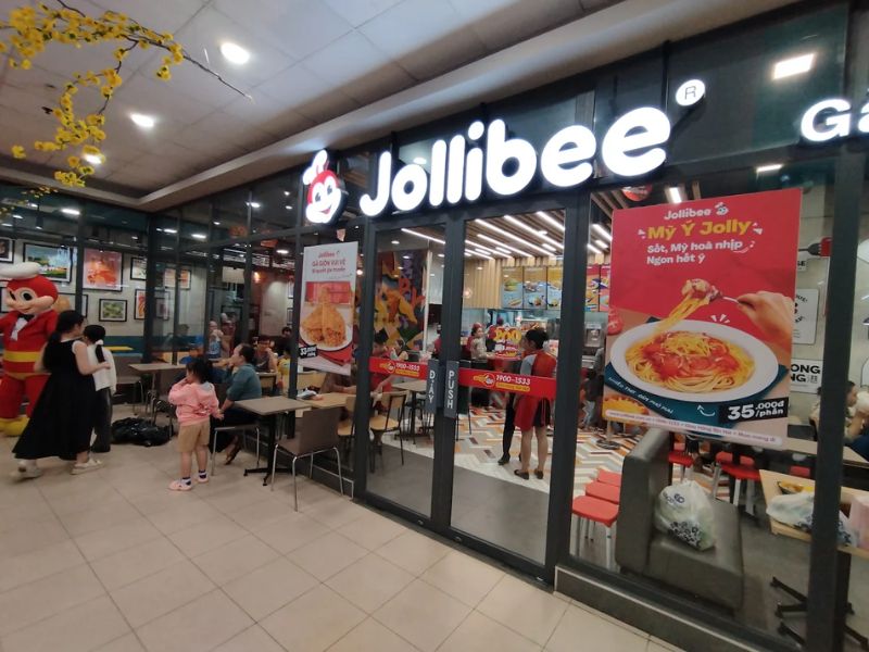 4 chi nhánh Jollibee Nha Trang: Giờ mở cửa, menu và giá 3