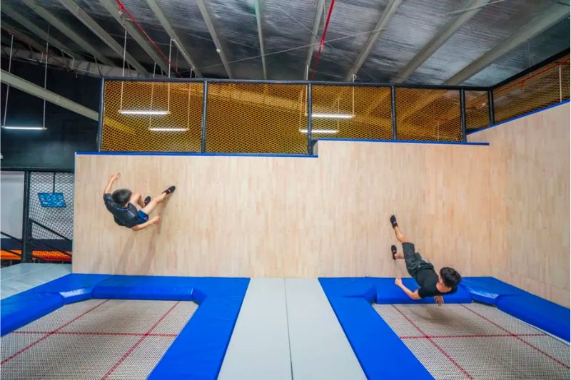 Vui chơi tại Jump Arena Hà Nội review khu Trampoline nổi tiếng 11