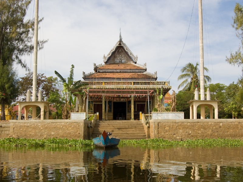 Kampong Phluk, làng nổi độc đáo giữa rừng ngập mặn Campuchia 8