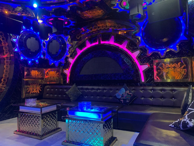 Top 13 quán karaoke Nha Trang giá rẻ, sang trọng, không gian hiện đại 8