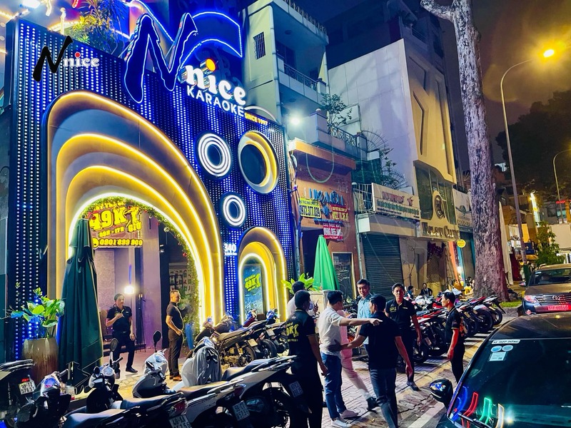 5 quán karaoke Phú Nhuận âm thanh hiện đại, chất lượng 2