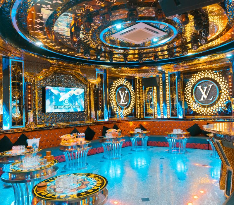 Oanh tạc top 7 quán karaoke Quận 3 cho bạn hát cực phiêu 8