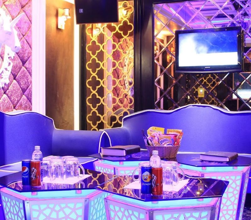 Top 8 quán karaoke Tân Bình cực chất cho bạn hát say mê 2