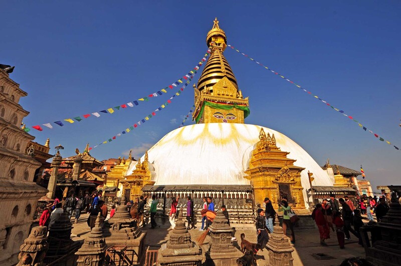 Thủ đô Kathmandu Nepal linh thiêng bên tiếng kinh cầu 11