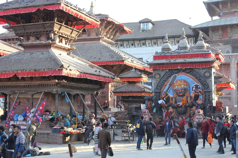 Thủ đô Kathmandu Nepal linh thiêng bên tiếng kinh cầu 8