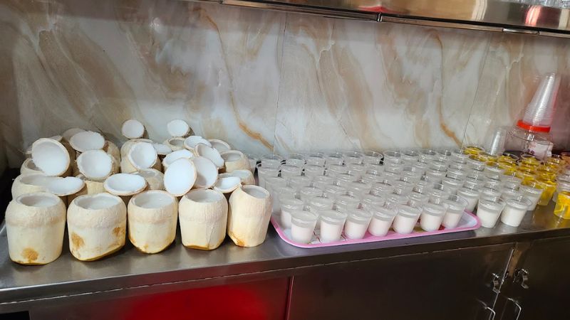 Thưởng thức kem bơ Thanh Thảo nổi tiếng nhất nhì tại Đà Lạt 9