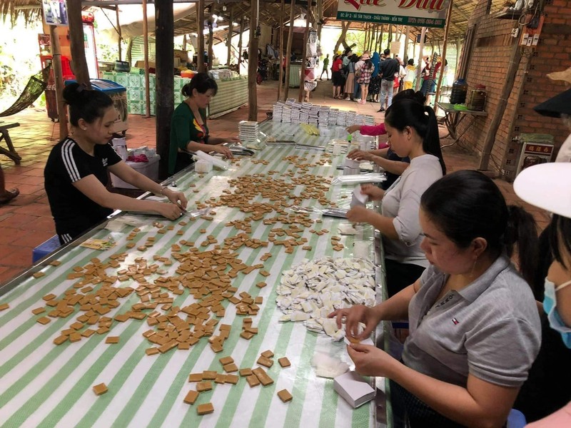 Hương vị kẹo dừa Bến Tre ngọt ngào từ xứ dừa xanh mướt 6