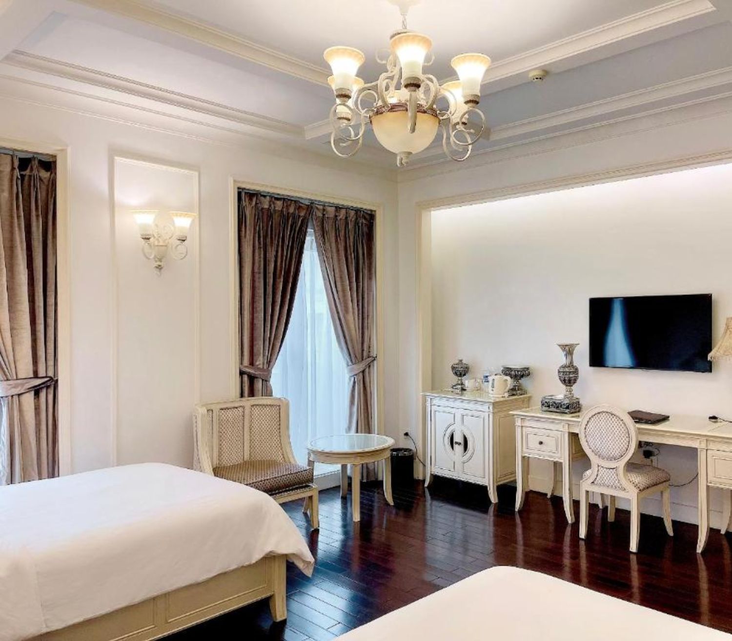 Top 10 khách sạn 4 sao Huế giá tốt cho bạn tham khảo 2