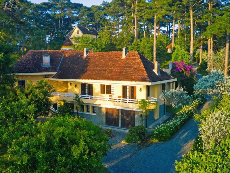 Top 10 khách sạn 5 sao Đà Lạt có view đẹp với vị trí đắc địa 2