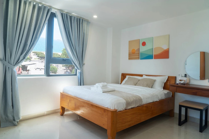 17 khách sạn Nha Trang gần biển đẹp, giá tốt nhất 2026 6