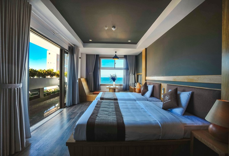 Top 10 khách sạn Nha Trang gần biển cực hot với view sống động 10