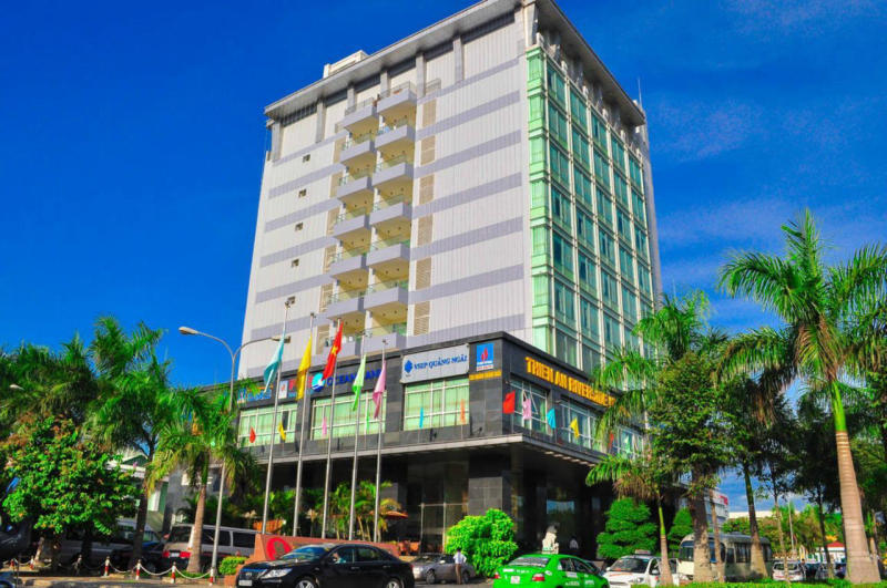 8 khách sạn Quảng Ngãi giá rẻ, có sân vườn đẹp mê ly 6
