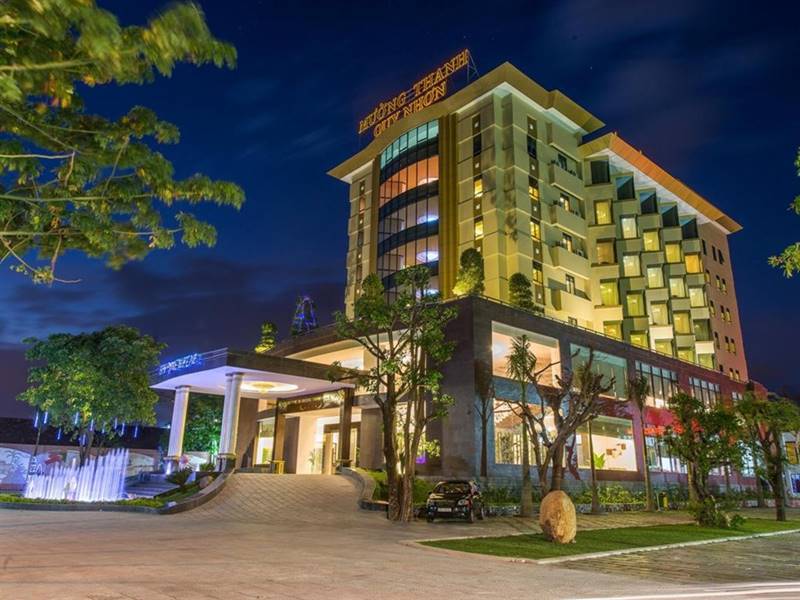 Top 10 khách sạn Quy Nhơn hạng sang có view hướng biển đẹp nhất 10