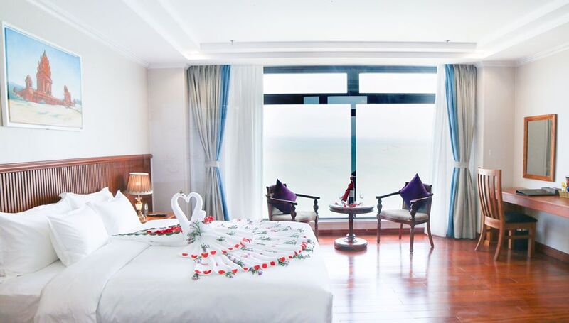 Top 20 khách sạn Quy Nhơn gần biển view đẹp, tiện nghi, giá tốt nhất 17