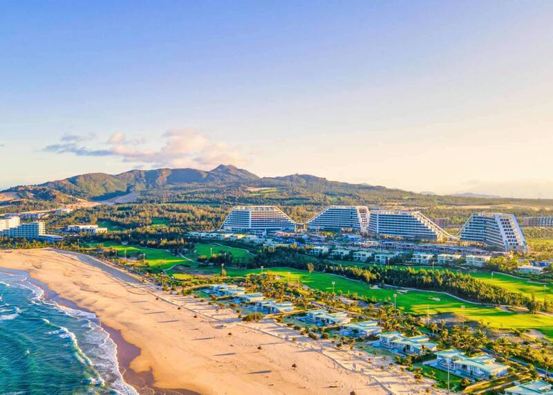 Top 20 khách sạn Quy Nhơn gần biển view đẹp, tiện nghi, giá tốt nhất 2