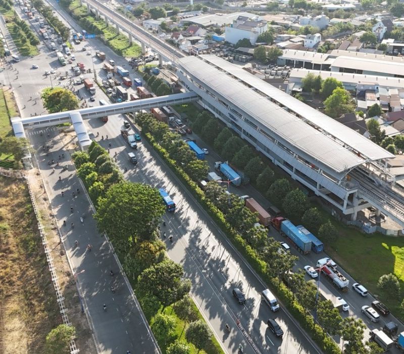 Khám phá 14 nhà ga Metro số 1 và các điểm du lịch xung quanh