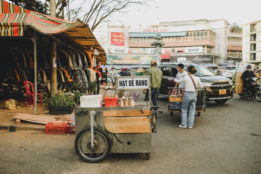 Khám phá Chợ Đà Lạt sau một buổi chiều mưa 9