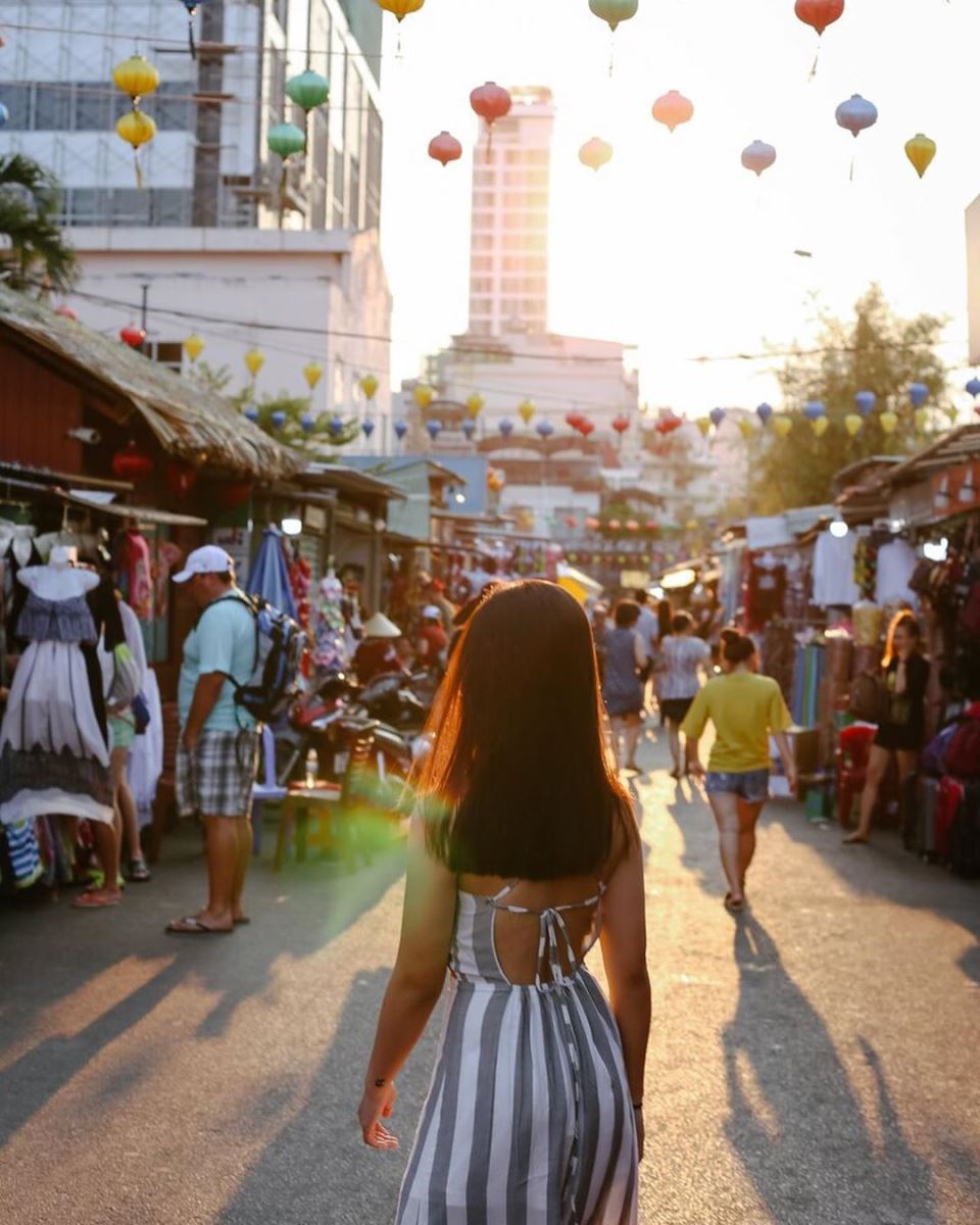 Khám phá chợ đêm Nha Trang - Nơi bán tất tần tật mọi thứ có ở thành phố biển 4