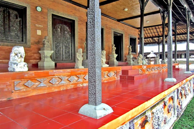 Denpasar, bản giao hưởng truyền thống và hiện đại tại Bali 15
