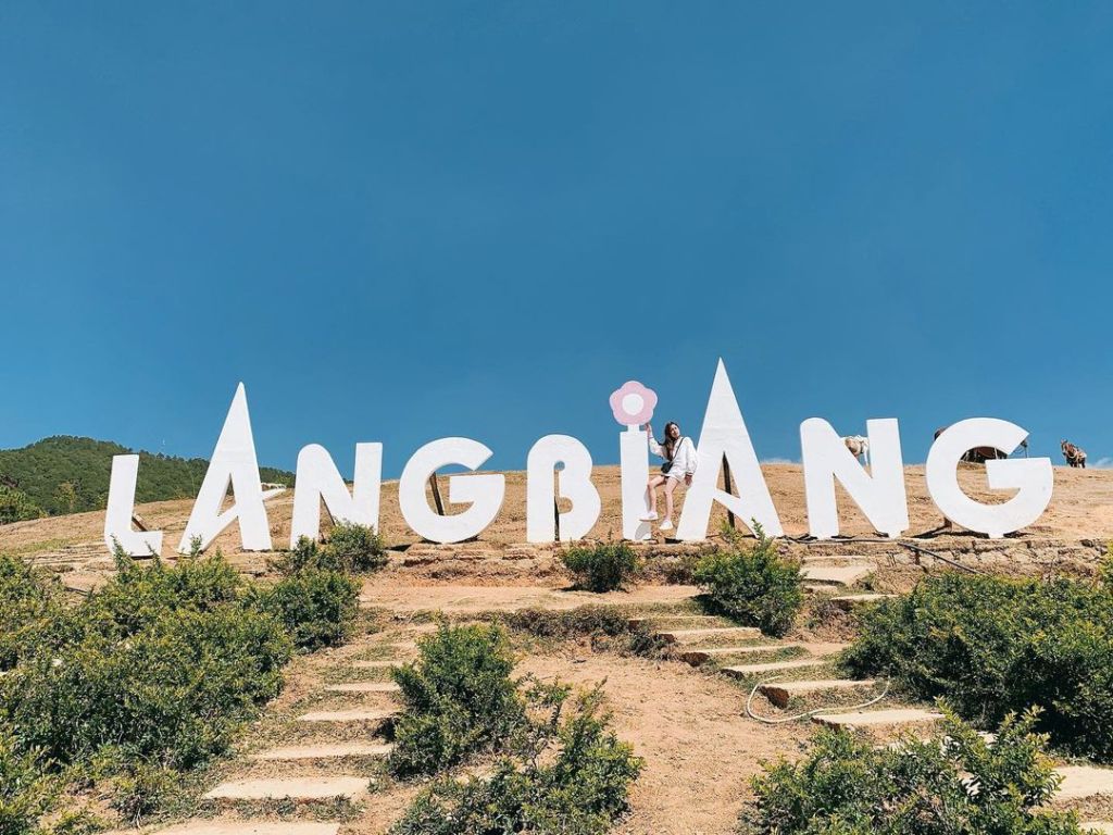 Khám phá đỉnh Langbiang - Nóc nhà của Đà Lạt 10
