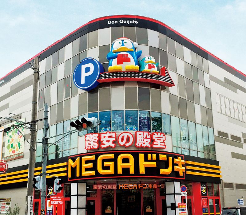 Don Quijote mê cung mua sắm không thể bỏ lỡ tại Nhật Bản