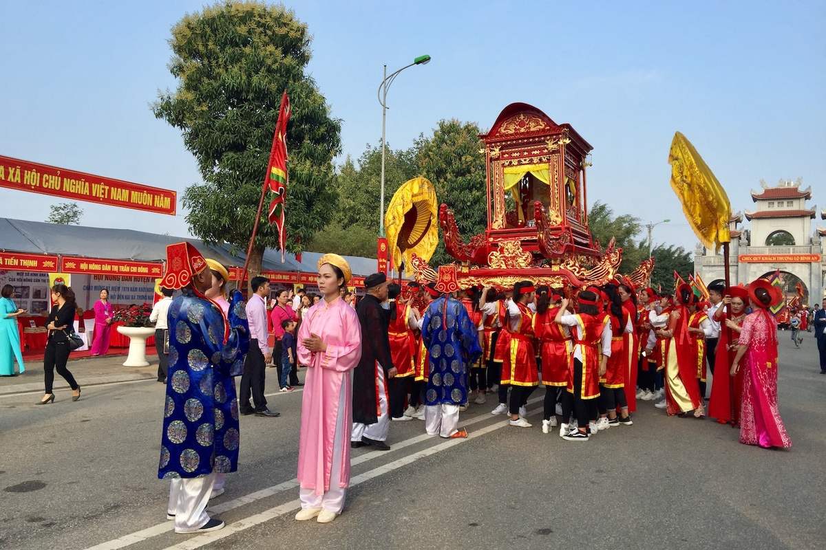 Khám phá lại lịch sử hào hùng qua lễ hội đền Hai Bà Trưng Mê Linh 5