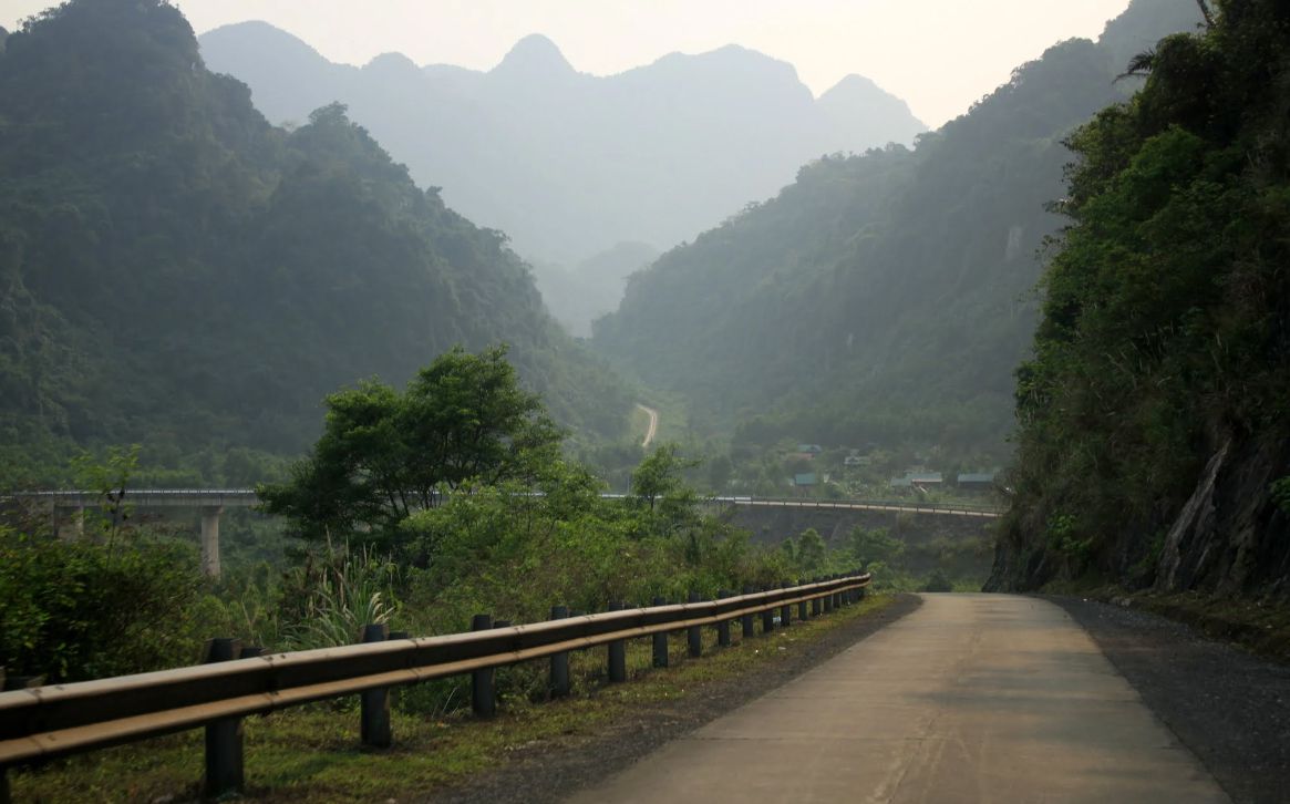 Khám phá làng Mô Quảng Bình sâu hút giữa rừng đại ngàn 2