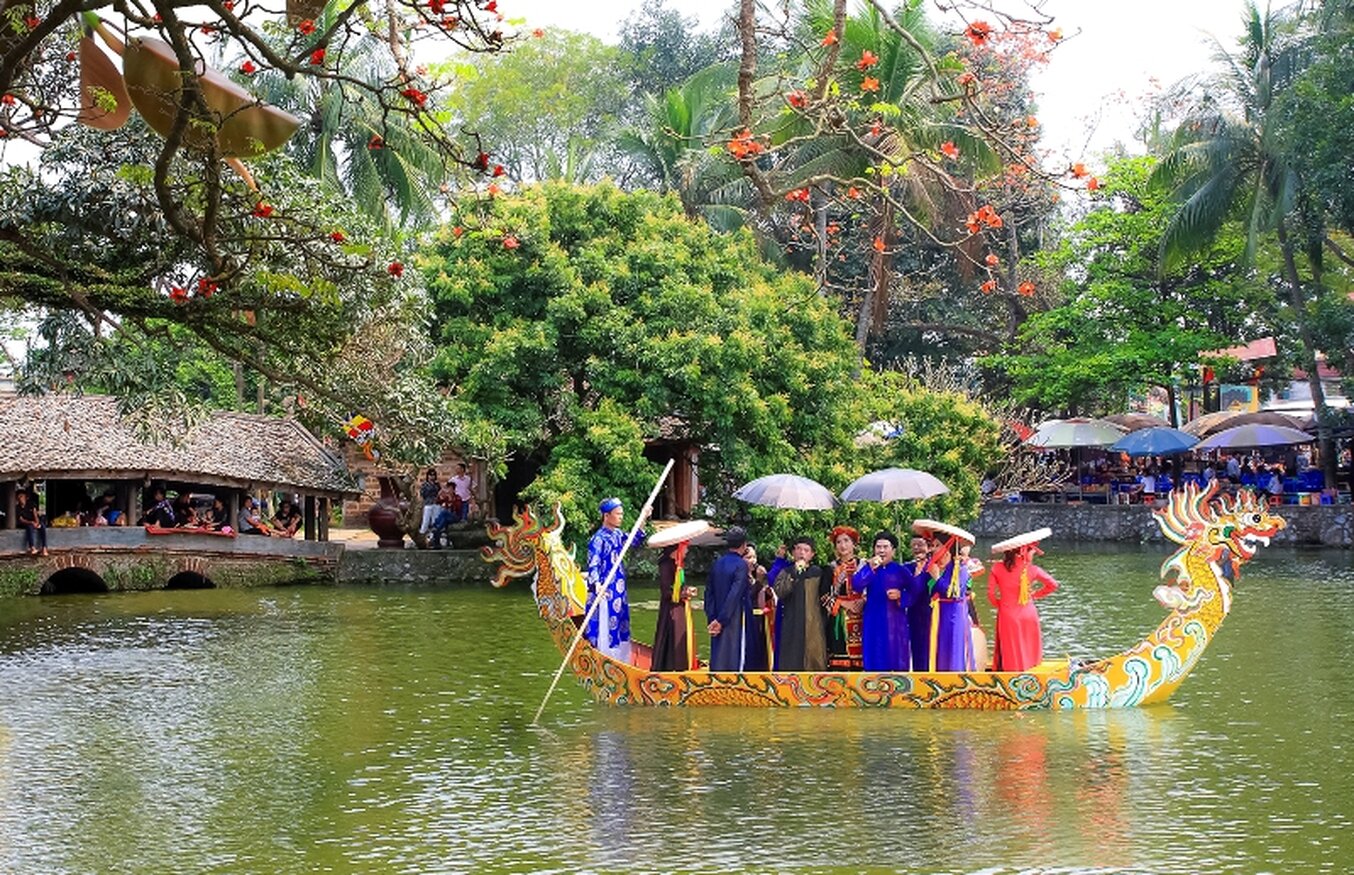 Khám phá lễ hội chùa Thầy - Nét đẹp văn hóa tín ngưỡng Việt Nam 3