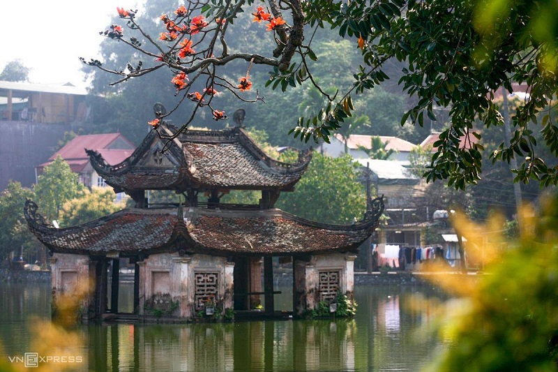 Khám phá lễ hội chùa Thầy - Nét đẹp văn hóa tín ngưỡng Việt Nam