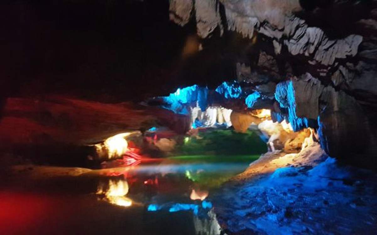Khám phá ngay 5 hang động Ninh Bình thu hút du khách nhất 3