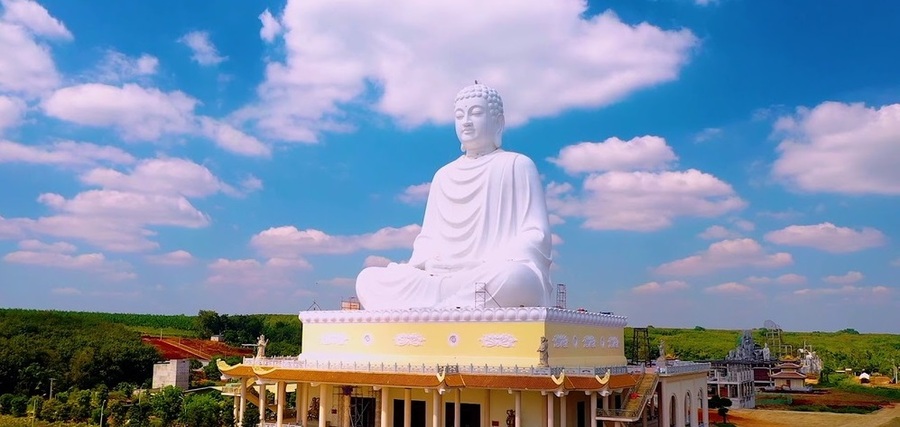 Khám phá Phật Quốc Vạn Thành Bình Phước cao nhất Đông Nam Á 2