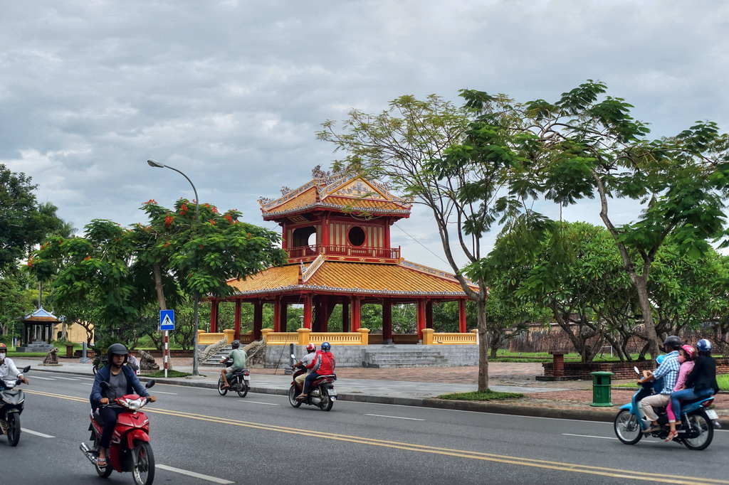 Khám phá Phu Văn Lâu - Công trình được in trên tờ tiền 50.000 đồng Việt Nam 4