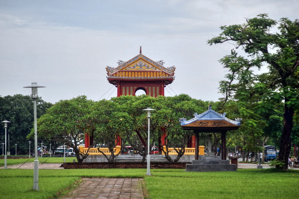 Khám phá Phu Văn Lâu - Công trình được in trên tờ tiền 50.000 đồng Việt Nam 9