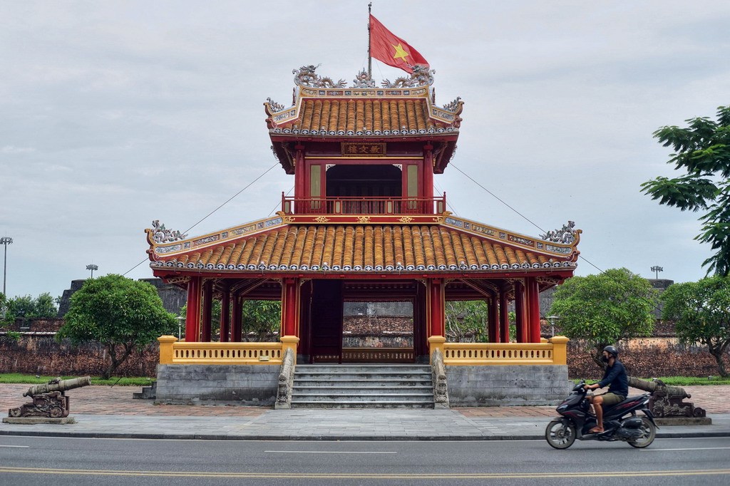 Khám phá Phu Văn Lâu - Công trình được in trên tờ tiền 50.000 đồng Việt Nam 2