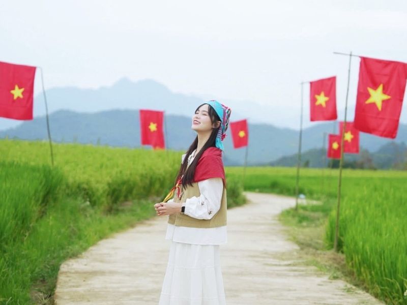 Khám phá Suối Lìn Sơn La - Điểm ngắm ruộng bậc thang đẹp ở Vân Hồ 4