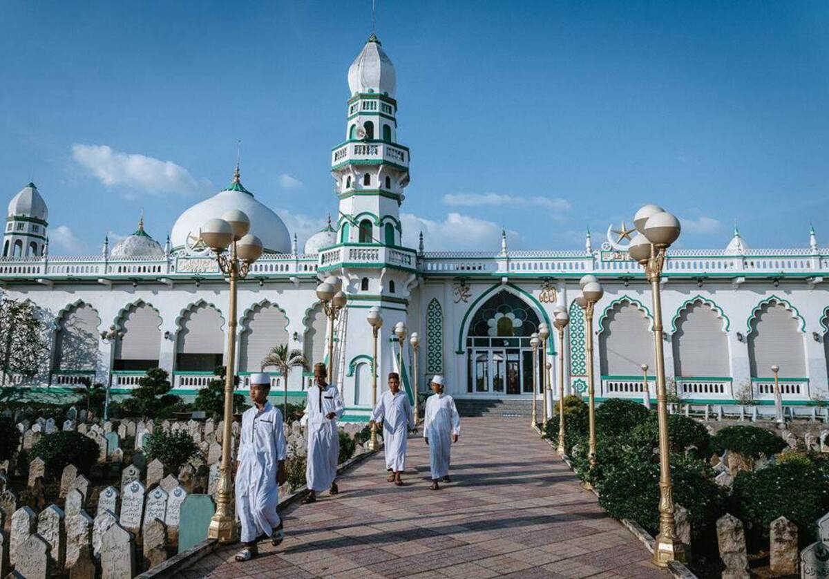 Khám phá Thánh Đường Hồi giáo JAMIUL AZHAR MOSQUE tuyệt đẹp ở An Giang 9