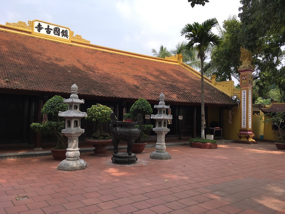 Khám phá top 5 ngôi chùa cầu duyên ở Hà Nội 2