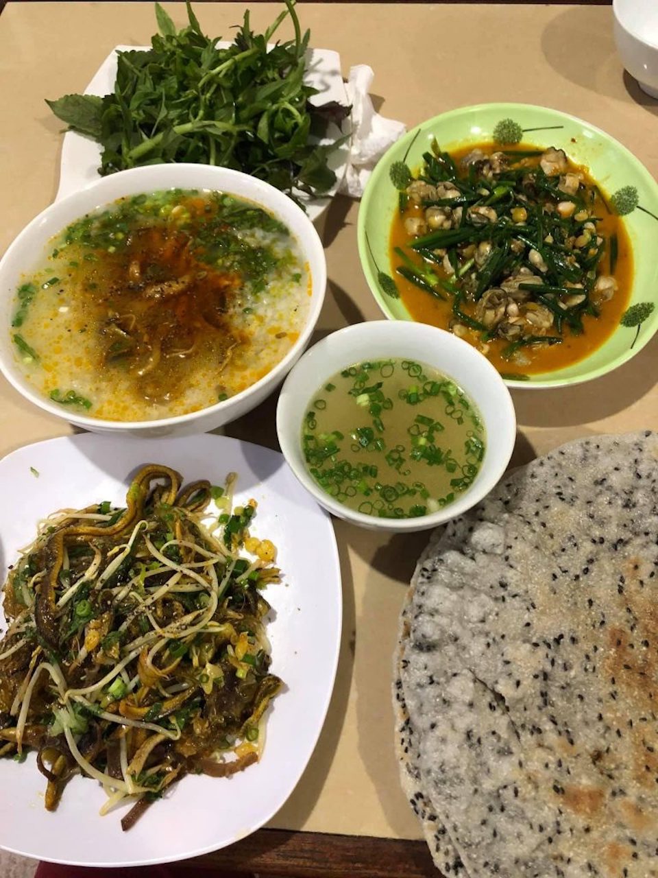 Khám phá top Quán ăn sáng ngon ở Quảng Bình không thể bỏ lỡ 2